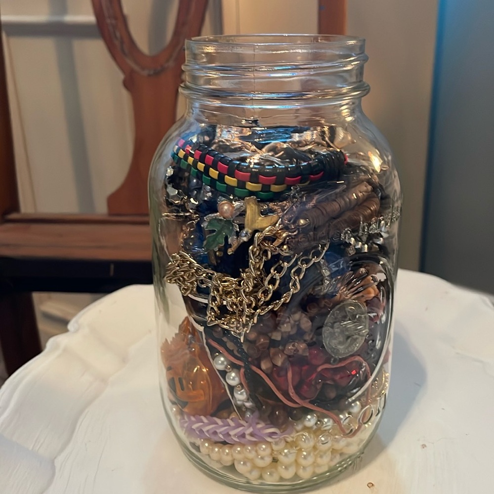 Medium Mason jar jewelry